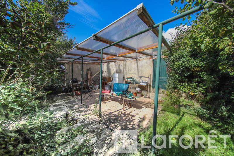 Appartement - 141 m² - 6 pièces