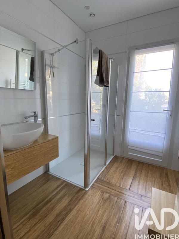 Maison - 236 m² - 7 pièces