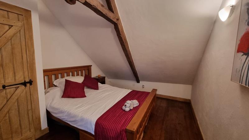 Maison - 187 m² - 11 pièces