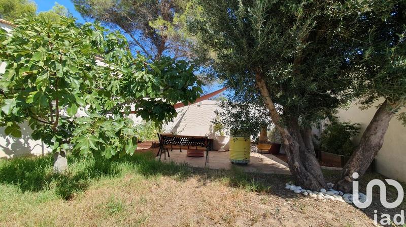 Maison - 260 m² - 10 pièces