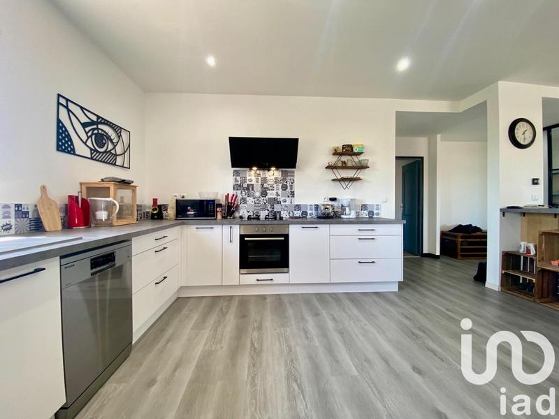 Maison - 246 m² - 6 pièces