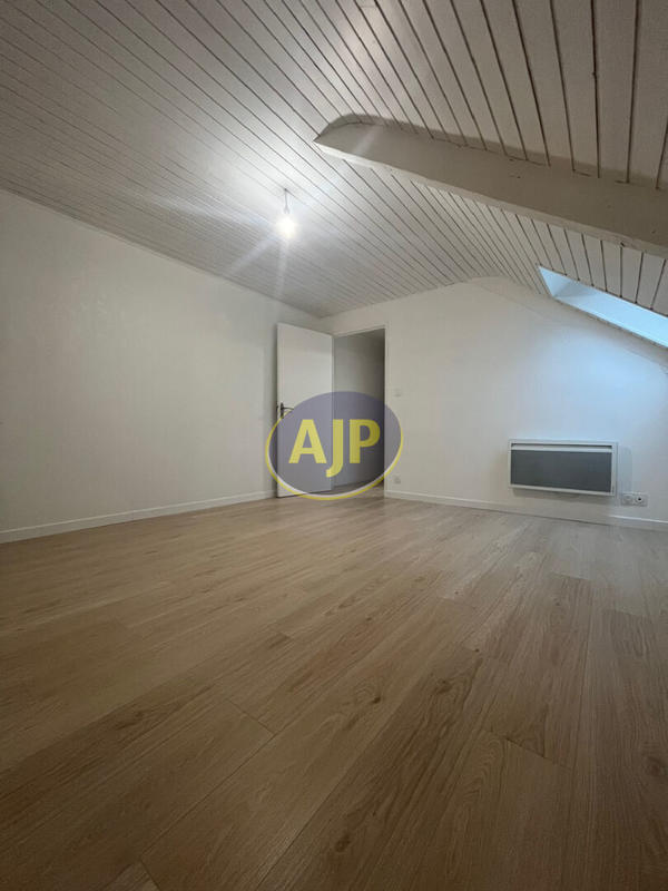 Maison - 70 m² - 4 pièces