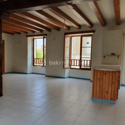 Appartement - 330 m² - 7 pièces