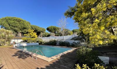 Maison - 226 m² - 5 pièces