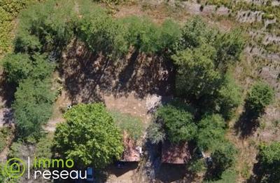 Terrain constructible - 1 318 m²