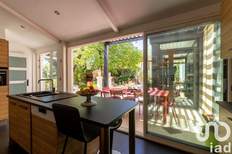 Appartement - 185 m² - 8 pièces