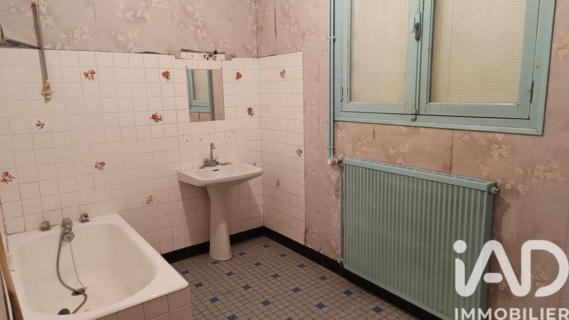 Maison - 94 m² - 5 pièces