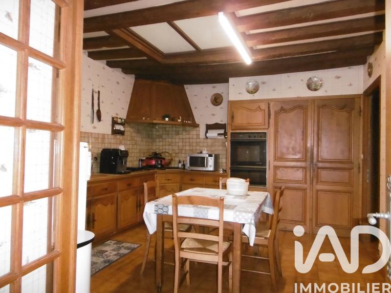 Maison - 199 m² - 7 pièces