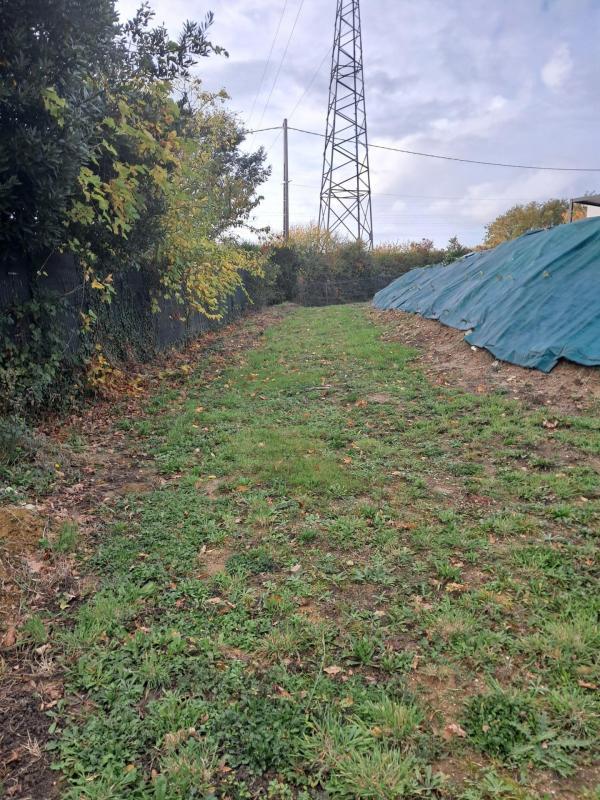 Terrain constructible - 1 450 m²