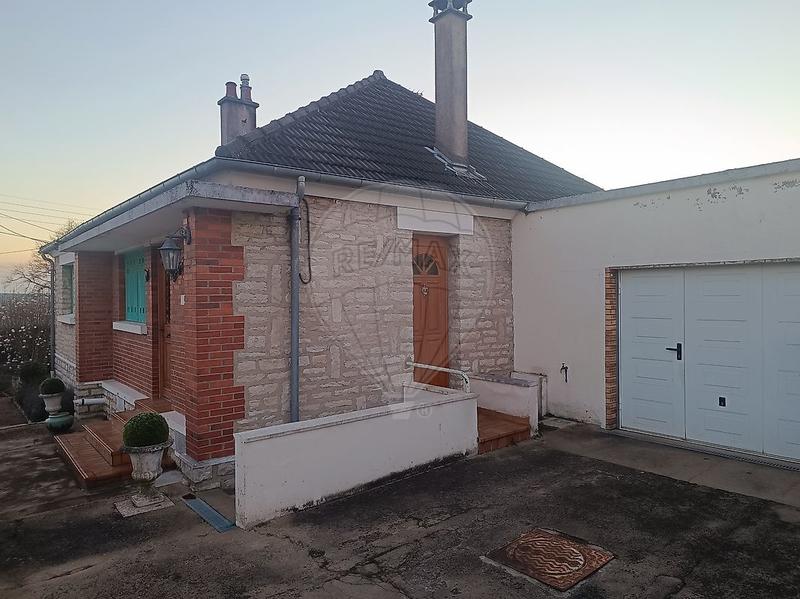 Maison - 80 m² - 4 pièces