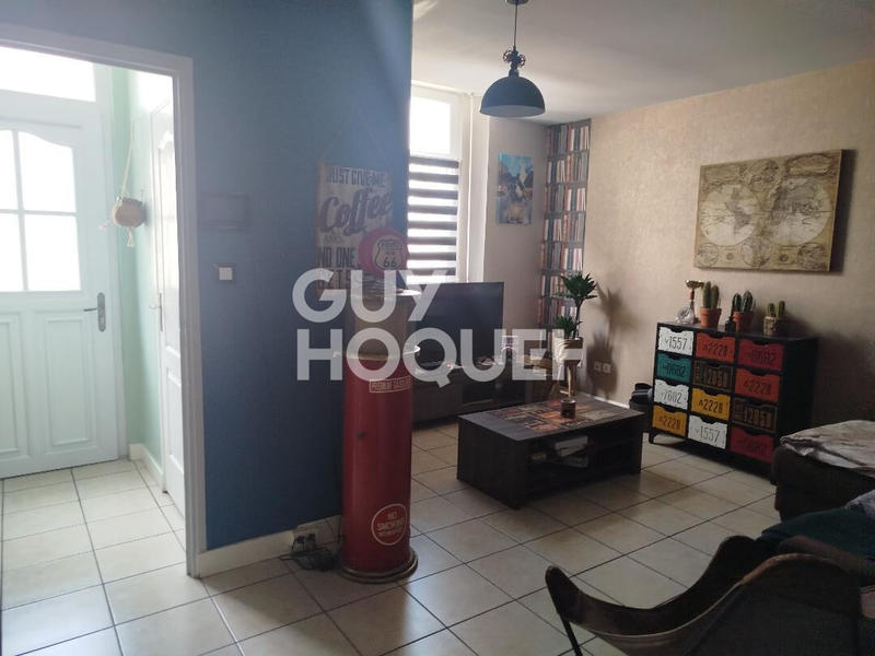 Maison - 90 m² - 6 pièces