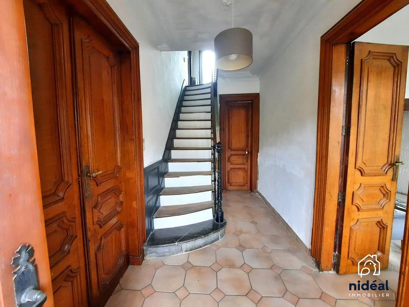Maison - 173 m² - 7 pièces