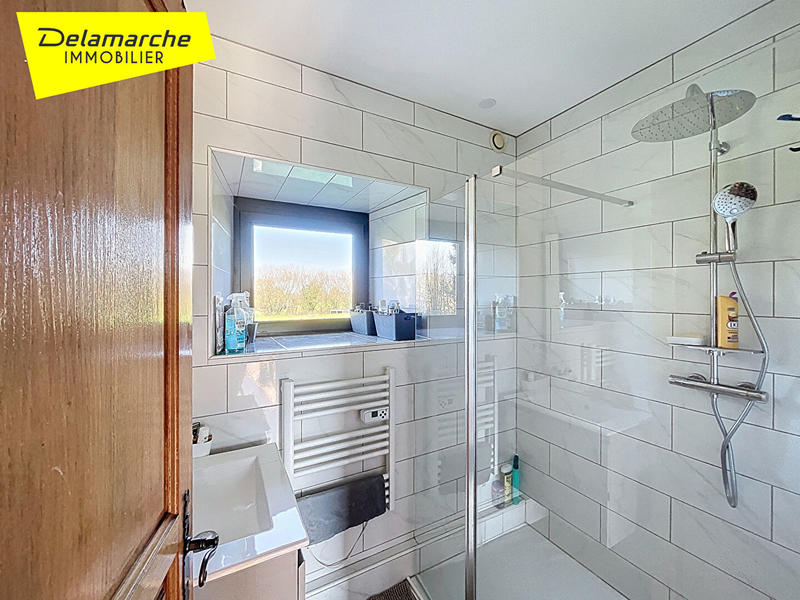 Maison - 177 m² - 8 pièces