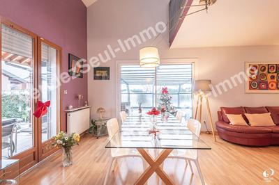 Maison traditionnelle - 118 m² - 4 pièces