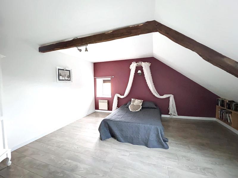 Maison - 400 m² - 12 pièces