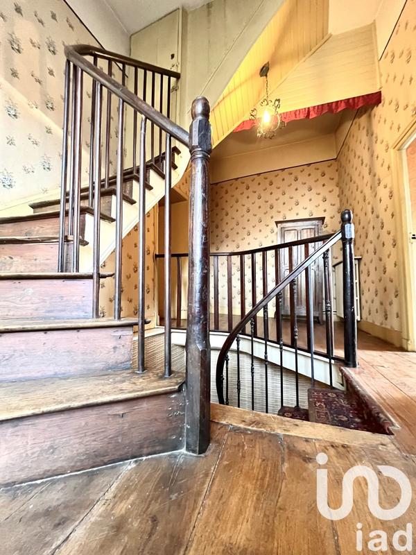 Maison - 115 m² - 8 pièces