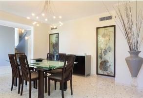 Villa - 282 m² - 8 pièces