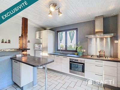 Maison - 98 m² - 4 pièces