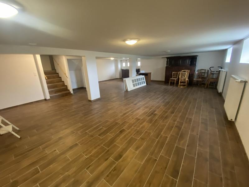 Maison - 275 m² - 7 pièces