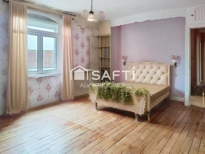 Maison de maîtres - 235 m² - 10 pièces