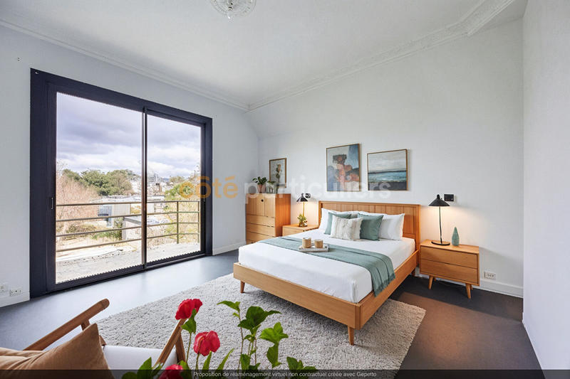 Maison - 170 m² - 7 pièces