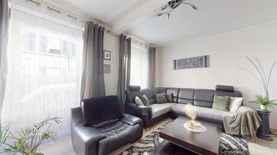 Maison - 150 m² - 8 pièces