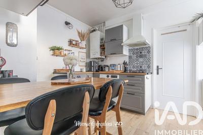 Maison de ville - 70 m² - 4 pièces