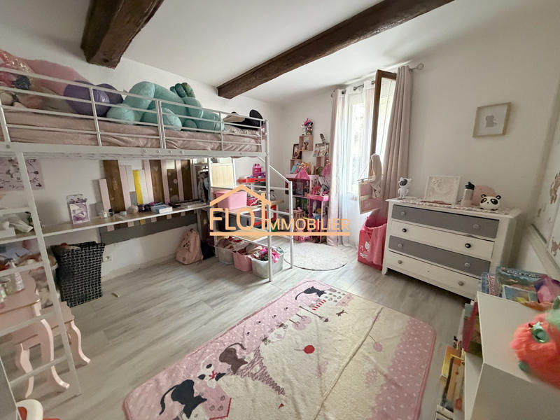 Maison - 96 m² - 5 pièces