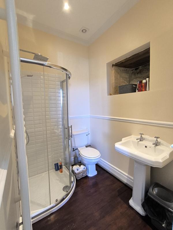 Maison - 264 m² - 8 pièces