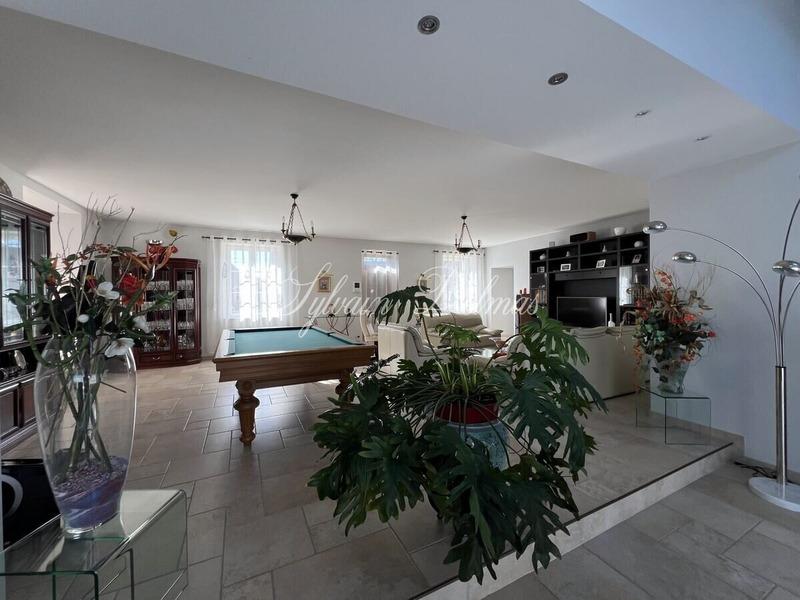 Longère - 500 m² - 8 pièces