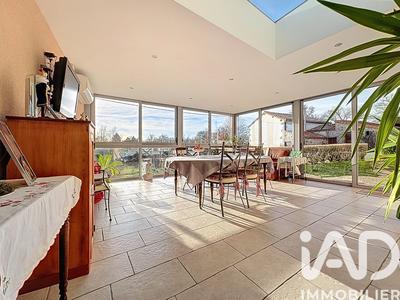 Maison - 190 m² - 4 pièces