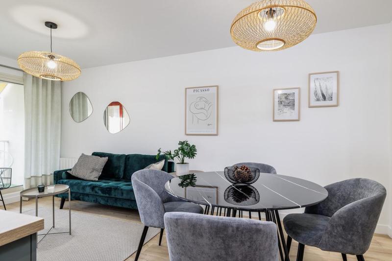 Appartement - 83 m² - 5 pièces