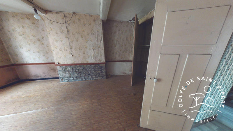 Maison ancienne - 300 m² - 15 pièces