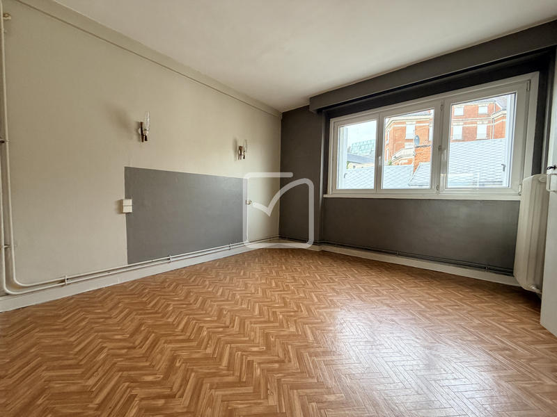 Appartement - 98 m² - 4 pièces