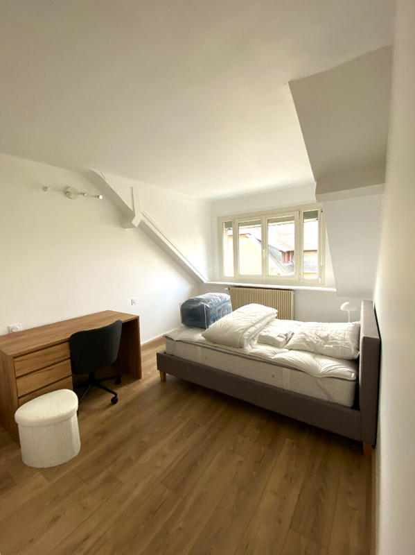 Appartement - 129 m² - 6 pièces