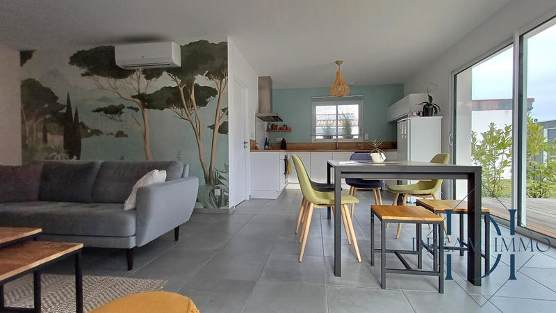 Maison contemporaine - 97 m² - 4 pièces