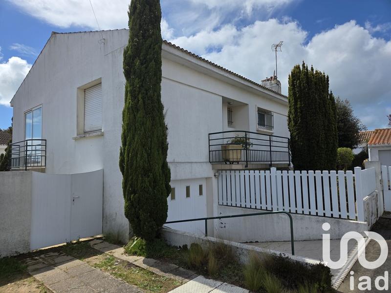 Maison - 176 m² - 7 pièces