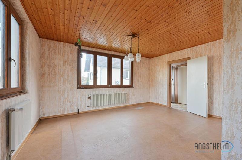 Maison - 98 m² - 5 pièces