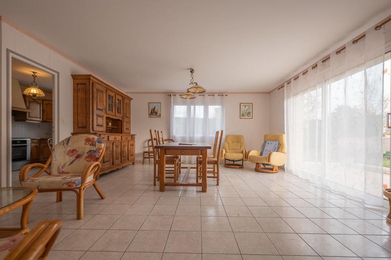 Maison - 102 m² - 4 pièces