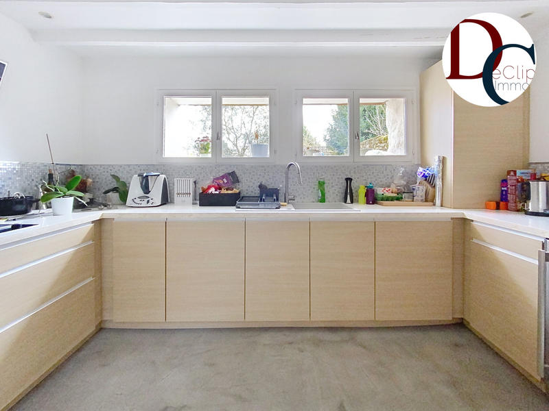 Maison - 160 m² - 7 pièces