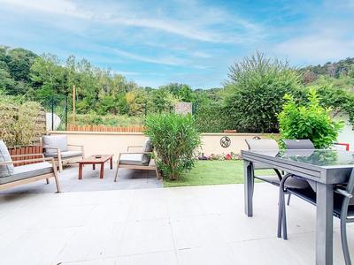 Maison - 94 m² - 4 pièces