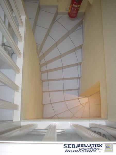 Local commercial - 76 m² - 6 pièces