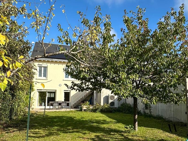 Maison - 135 m² - 7 pièces