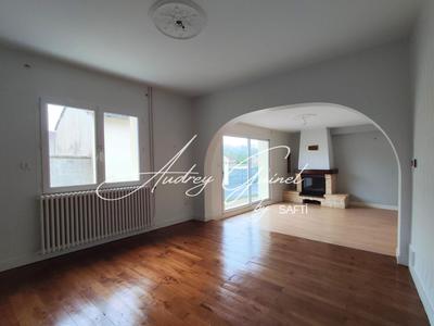 Maison - 109 m² - 6 pièces