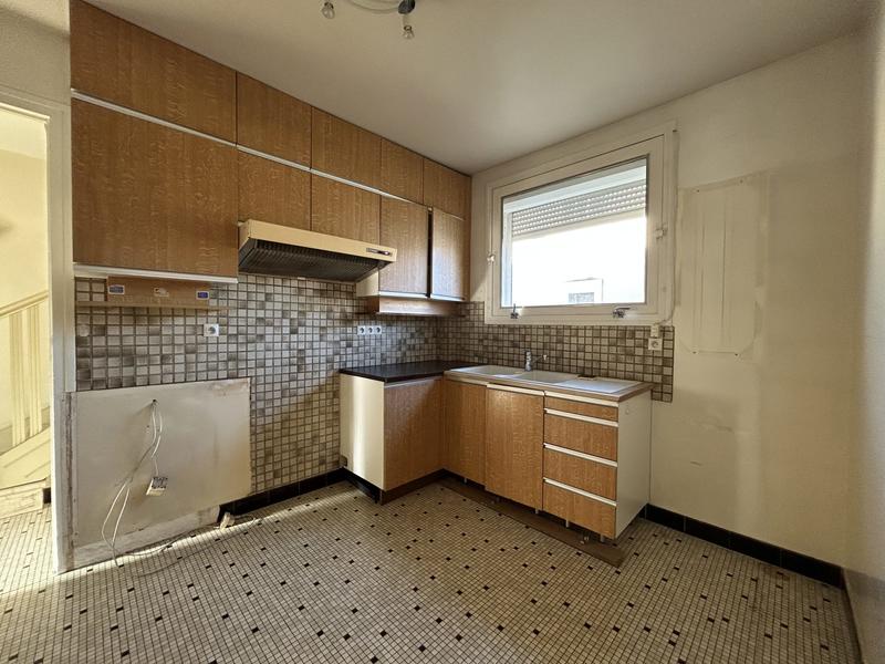 Maison - 149 m² - 8 pièces