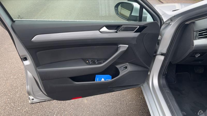 Volkswagen Passat 1.6 Tdi 120 Dsg7 Business