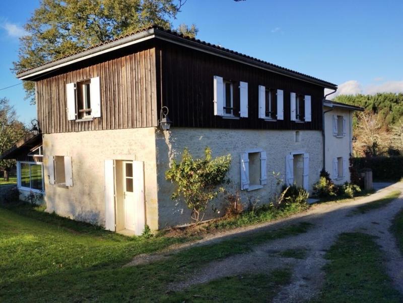 Maison - 193 m² - 5 pièces