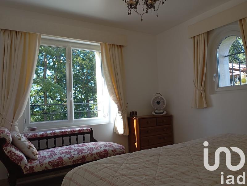 Maison - 485 m² - 10 pièces