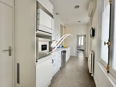 Local commercial - 229 m²