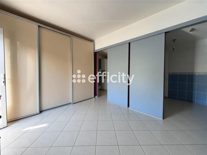 Maison - 192 m² - 5 pièces